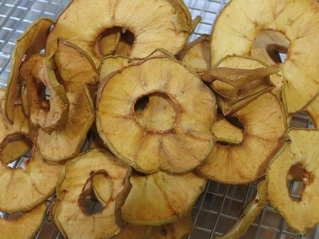 Dehydrated-Apple-Slices