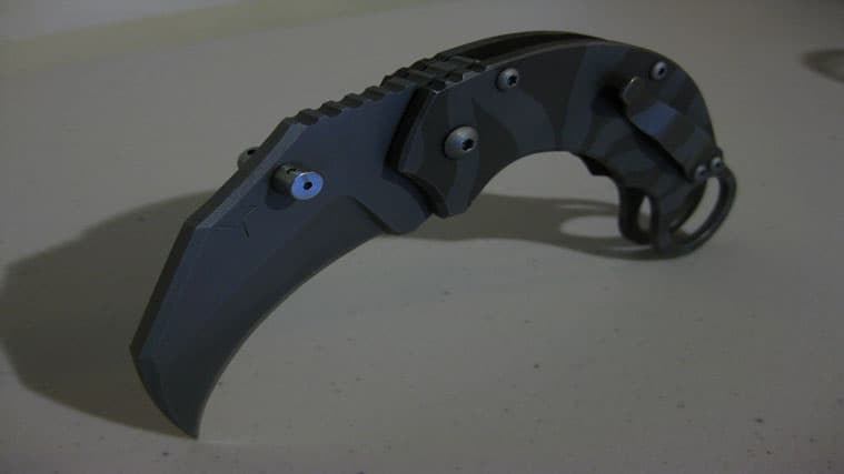 Best Karambit Knives Featured Image